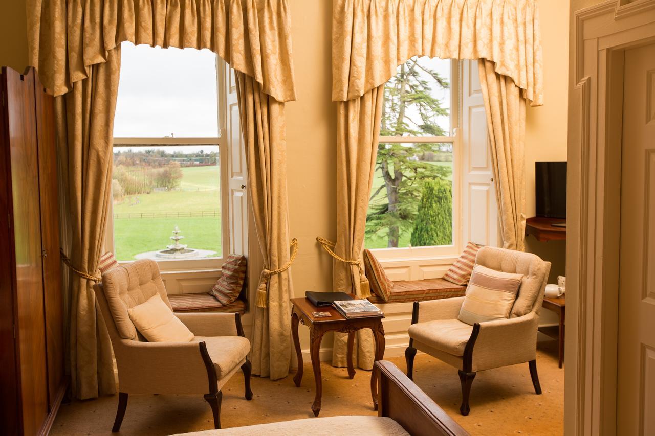 Inch House Hotell Thurles Exteriör bild